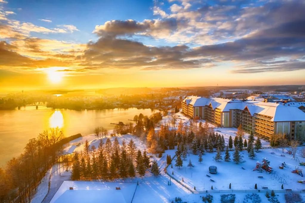 Ile gwiazdek ma hotel Gołębiewski? Sprawdź, co oferują hotele